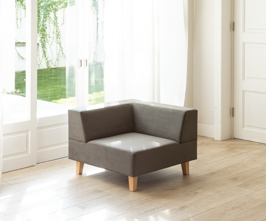 PIVO 1人掛けコーナー